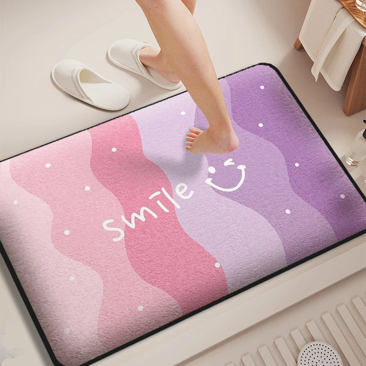 Thickened bathroom absorbent floor mat cartoon flannel dirt-resistant toilet mat shower room non-slip foot mat - Smile | 400MMx600MM