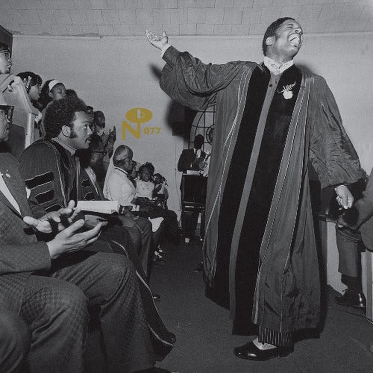 Pastor T. L. Barrett - I Shall Wear A Crown