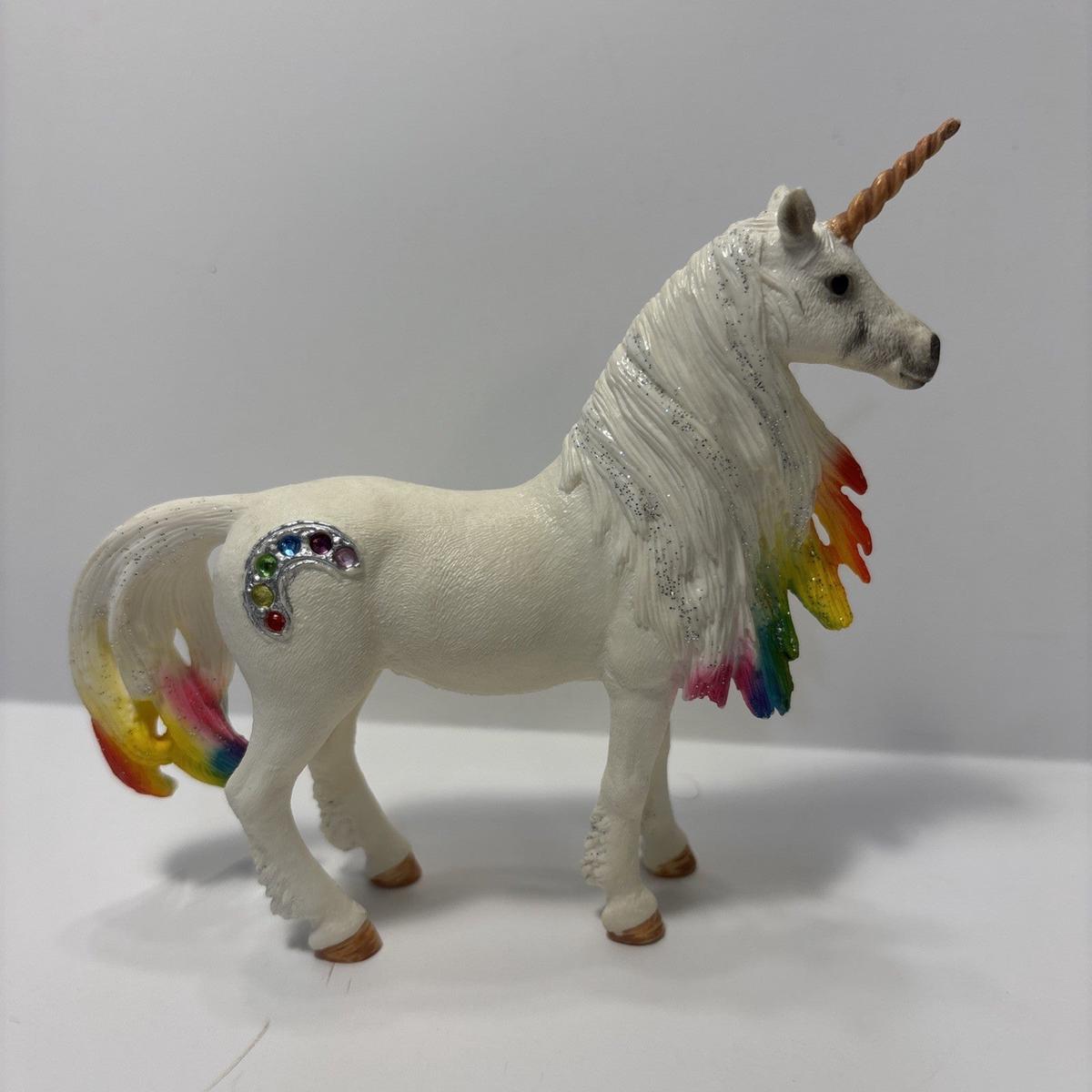 2015 Schleich Bayala Rainbow Unicorn Mare Multi-Color Mane & Tail Toy Retired